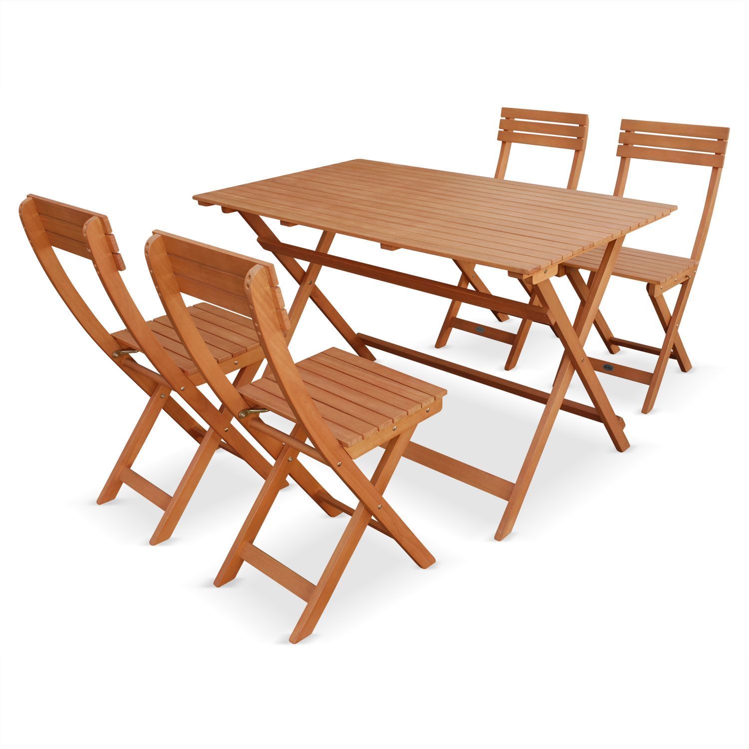 Houten bistro set, rechthoekige tafel en 4 opklapbare stoelen.